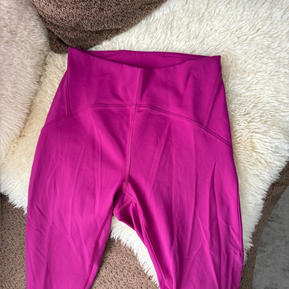 Lululemon InStill High Rise Tight In Magenta Purple🌿 - Picture 2 of 6